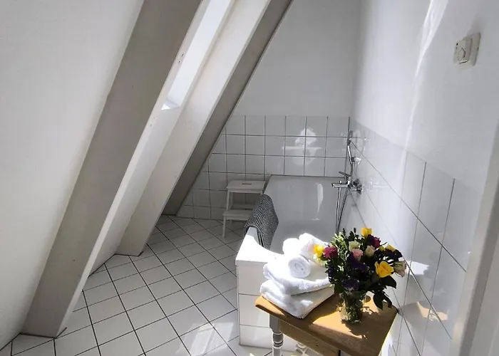 Waldnest Eifel Ferienhaus *