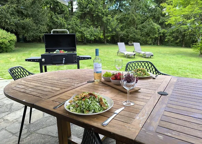 Waldnest Eifel Ferienhaus *